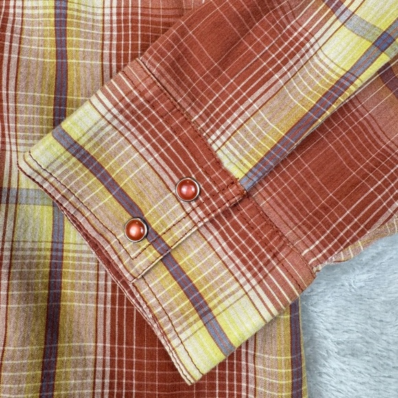 Cumberland Outfitters Long Sleeve Shirt Pearl Snaps Fringe Lightweight Large - Picture 5 of 10